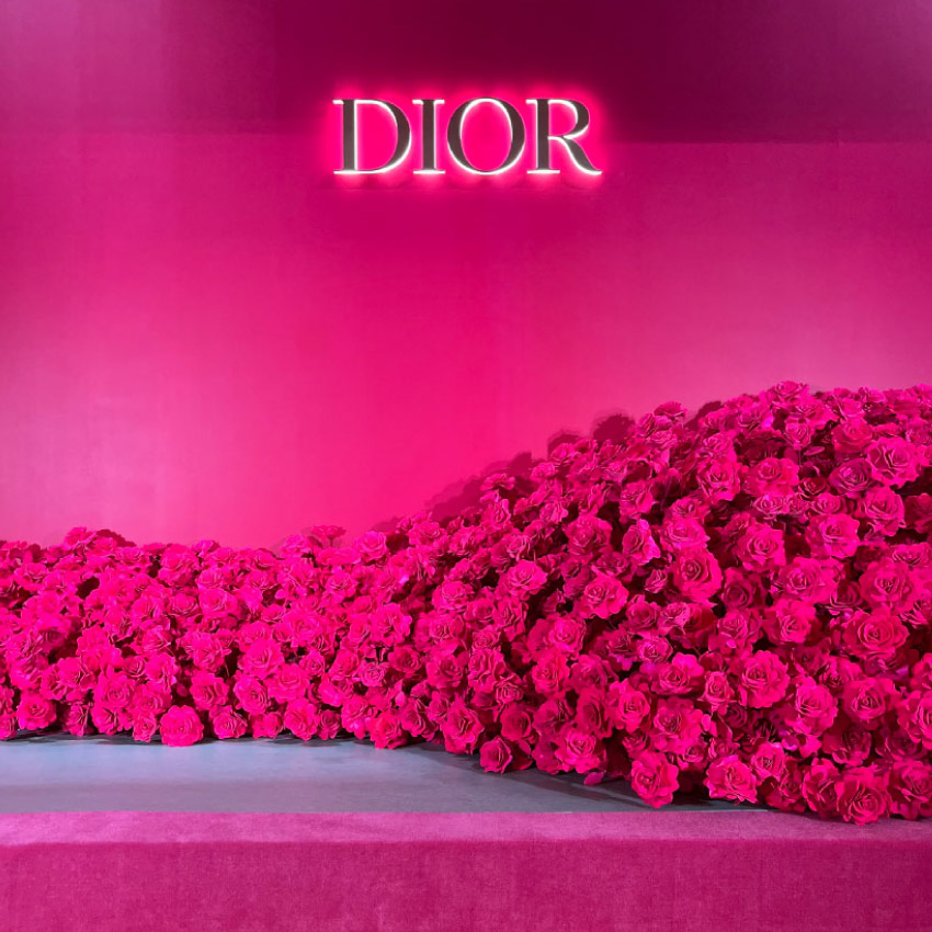 2021 DIOR ROSE POP-UP STORE